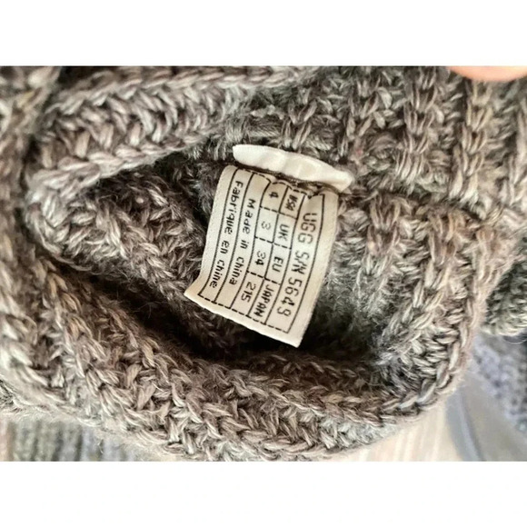 UGG Australia Girl's US 4 Gray Warm Twisted Cable Over The Knee Boots Pre-owned - Picture 10 of 10